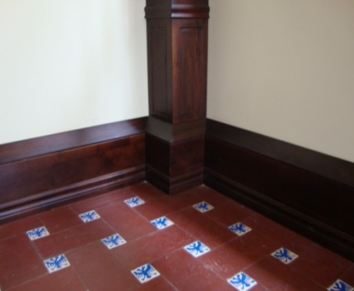 Restauración de partes de madera -rodapié-