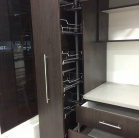 Herrajes para muebles de cocina